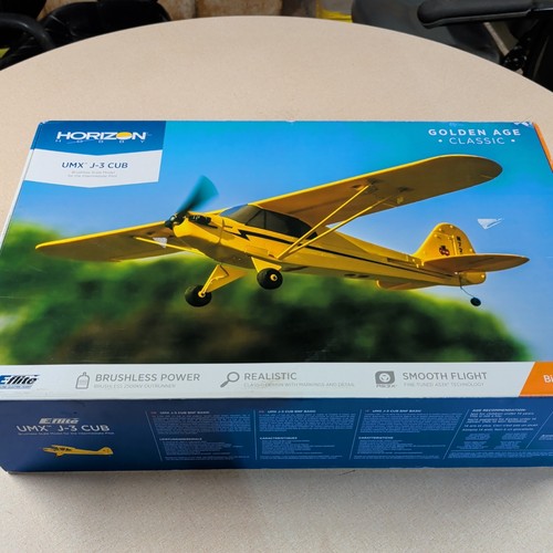 Flite ultra micro umx - e-flite, j-3