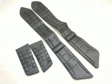 SET GOMME PEDANE SET OF FOOTPEG RUBBERS SUZUKI BURGMAN AN 650 02-06