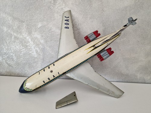 Antico aereo latta - da, marx