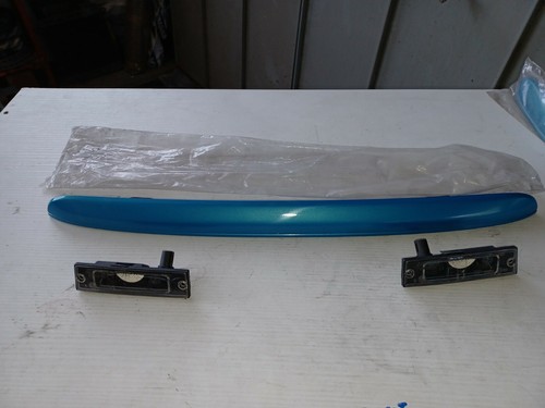 Maniglia azzurra portellone - maniglia,