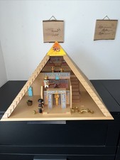 Top 4240 personaggi piramide - 4240, +
