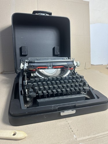 Macchina scrivere olympia - scrivere,