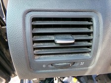 Bocchetta aria sinistra per VOLKSWAGEN GOLF 2.0 TDI SERIE 5 2004-2008 104136