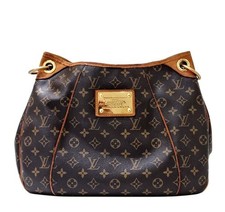 Louis Vuitton Galliera PM
