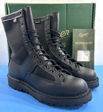 NIB 9.5 EE MENS DANNER 21210
