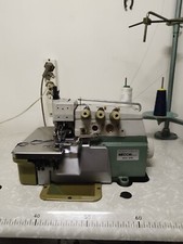 Macchina Taglia e cuci Professionale Necchi Usata