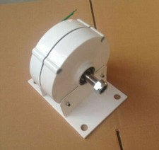 Alternatore a magneti