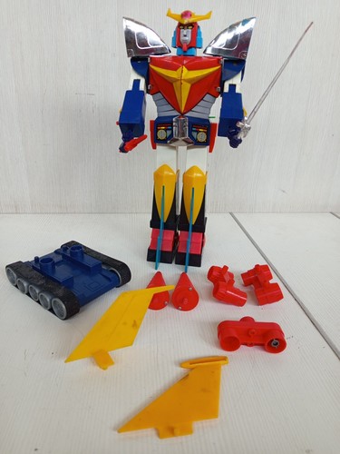 Vintage robot battery operated - robot,
