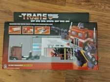 TRANSFORMERS G1 Retro OPTIMUS