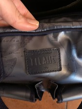 Beauty Prima Classe Alviero Martini, colore blu metallizzato