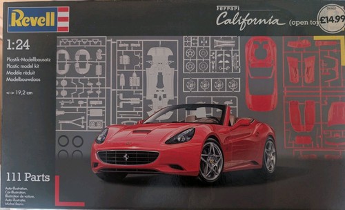 Revell ferrari california - revell, 1/24