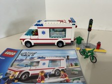 LEGO City Ambulance 4431 (100%