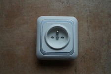 Prise complete Viko Prise 2 p+T 16 A