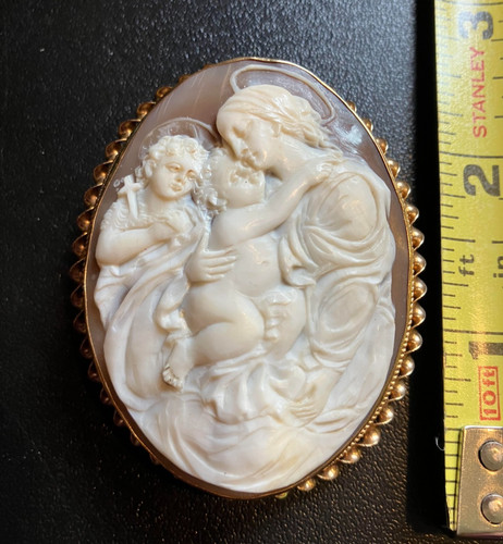 Spilla ciondolo religioso - o,