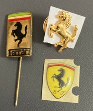 Spilla, Pins e adesivo FERRARI