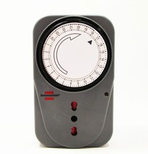 PRESA TIMER TEMPORIZZATORE