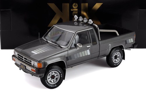 Scale toyota hilux - toyota,