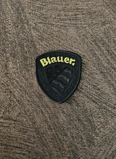 TOPPA PATCH Replica Blauer 7x6cm Nero/Giallo Ricamata Termoadesiva o Cucire