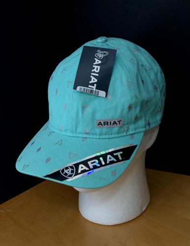 New tags ariat ladies - w/tags, ~