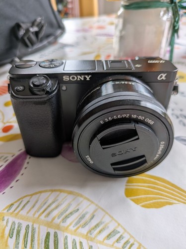Sony alpha 6000 - alpha, 24,3