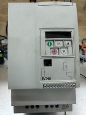 INVERTER EATON 3PH 380 VOLT 11KW/15HP CON TASTIERINO REMOTO SOLO PROVATO