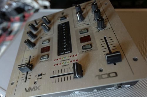 Behringer vmx100 mixer 2 - vmx100-,
