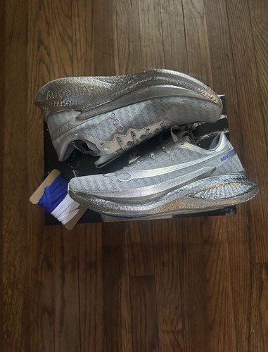 Minted new york - new, saucony