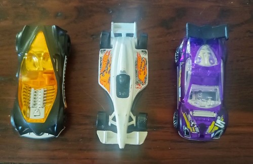 Tre macchinine hot - hot, wheels