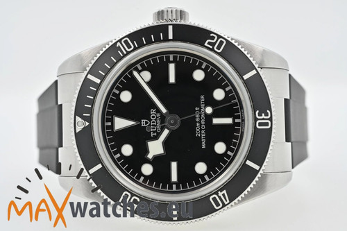 Tudor heritage black bay - bay,