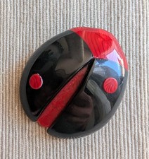 Lea Stein Spilla Vintage Coccinella