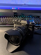 Macchina fotografica Fujifilm X-T20 + Obiettivo Fujifilm 18-55mm f2.8-4