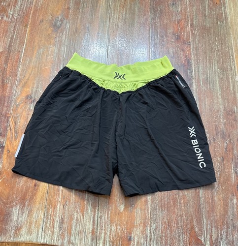 Pantaloncini corti sportivi