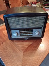 Radio a valvole, bachelite