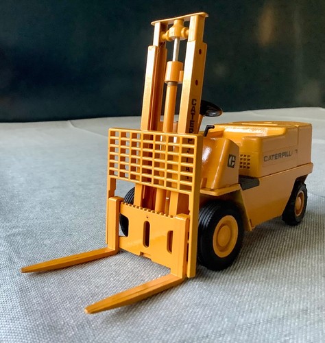 Joal caterpillar carrello - 1:25,