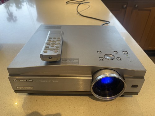 Panasonic ae500e proiettore - panasonic, pt-ae500e