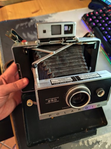 Polaroid land camera - polaroid, 250