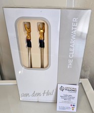 Van den hul the clearwater - van,
