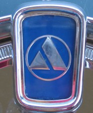 AUTOBIANCHI 500 GIARDINIERA - FREGIO STEMMA OLD BADGE
