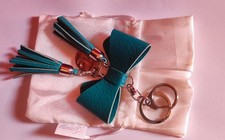 - IDEA REGALO -  PORTACHIAVI IN PELLE BYBLOS - FIOCCO