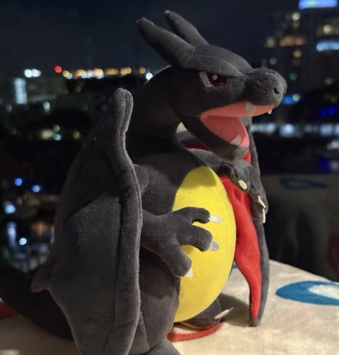 Pokemon shiny charizard - shiny,