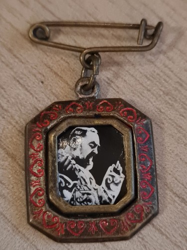 Padre pio spilla san - pio,