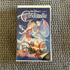CINDERELLA Walt Disney Black