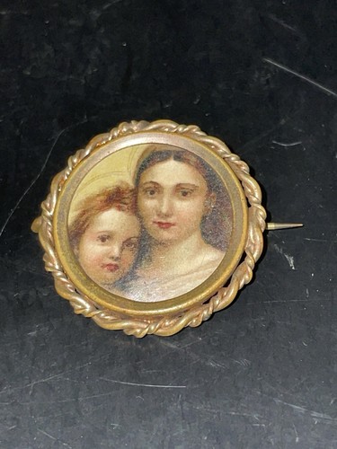 Antica spilla ritratto - , di