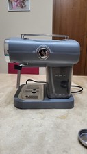Macchinetta Caffè Macinato E Funzione Schiuma Latte Per Cappuccino