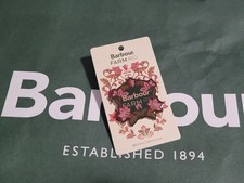 Spilla smaltata collaborazione