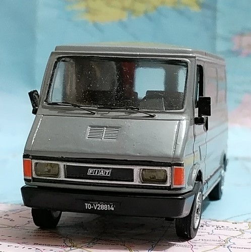 Fiat 242 furgone - furgone, scala