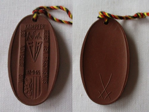 Medaglia porcellana rdt - porcellana,