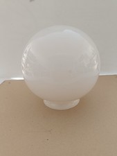 Boccia sferica opalina in vetro per ricambio lampadari
