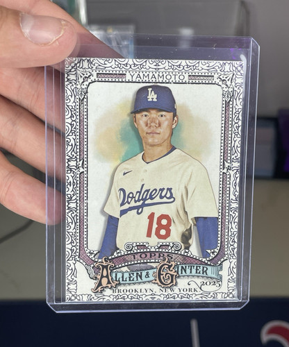 Topps yoshinobu yamamoto los - yoshinobu,