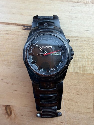 Nixon the black rover - nixon, ss